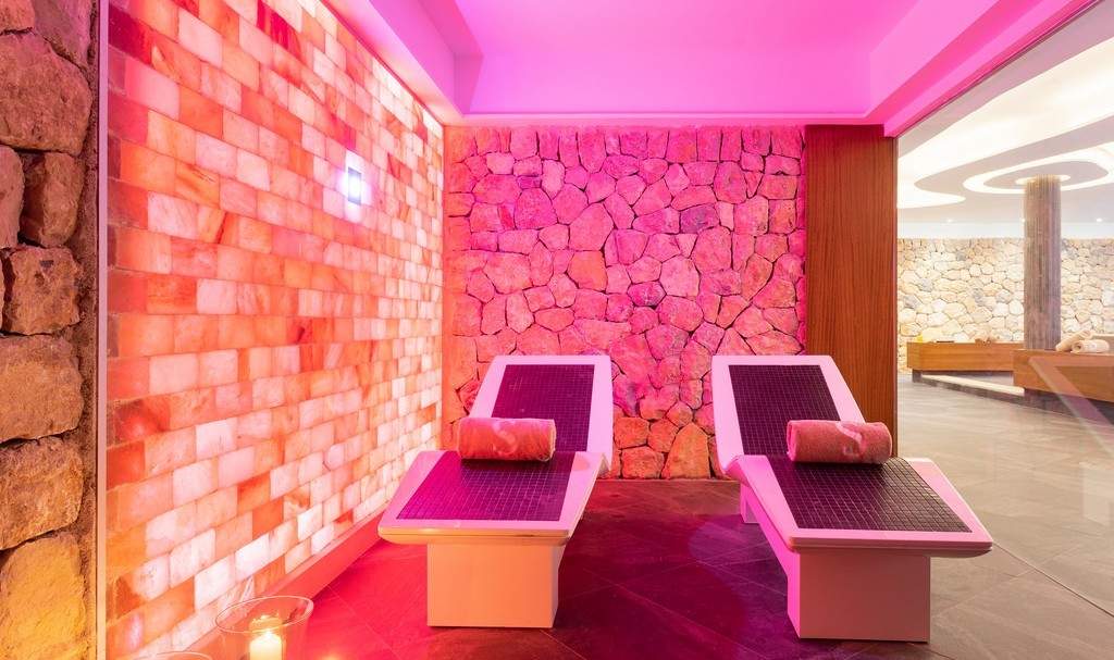 Complete Guide On Himalayan Salt Room Construction 1